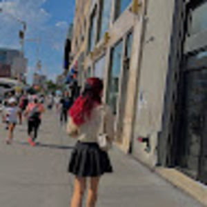 Meet your Posher, Luna